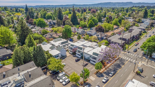 Building Photo - Burnside East Rental