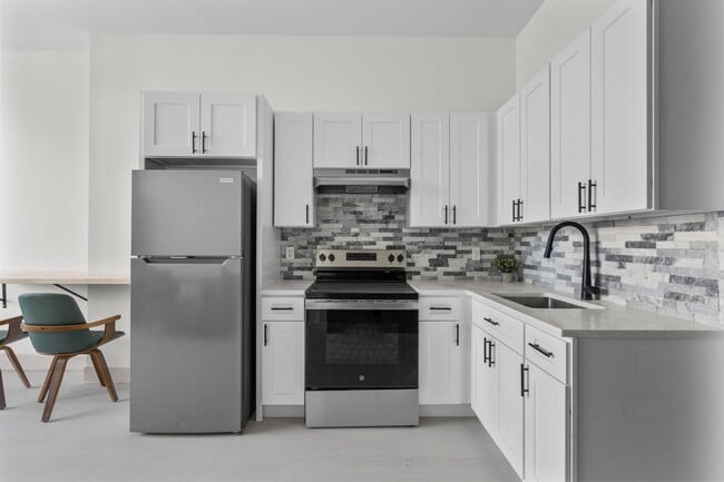 Photo - Jefferson Square Apartments