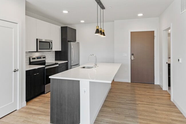 Photo - 5945 6th Ave Unit 301