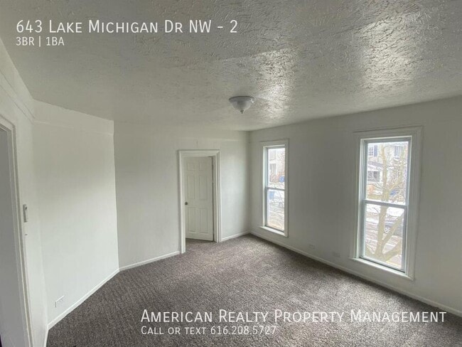Photo - 643 Lake Michigan Dr NW Unit 2