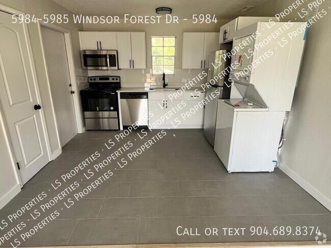Building Photo - 5984-5985 Windsor Forest Dr-5984 Unit 5984 Rental