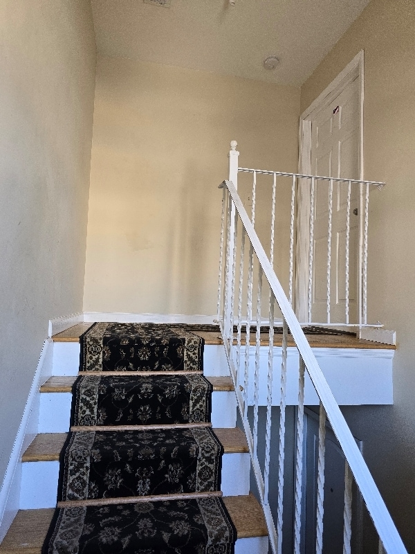 Photo - 15 Longworth St