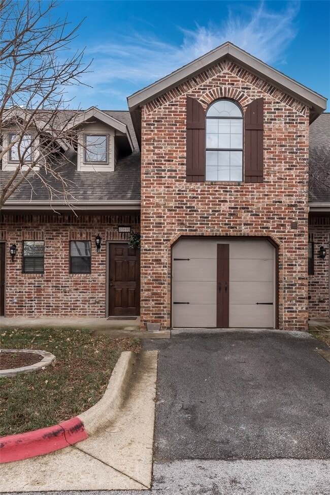 Photo - 4040 Glenstone Terrace