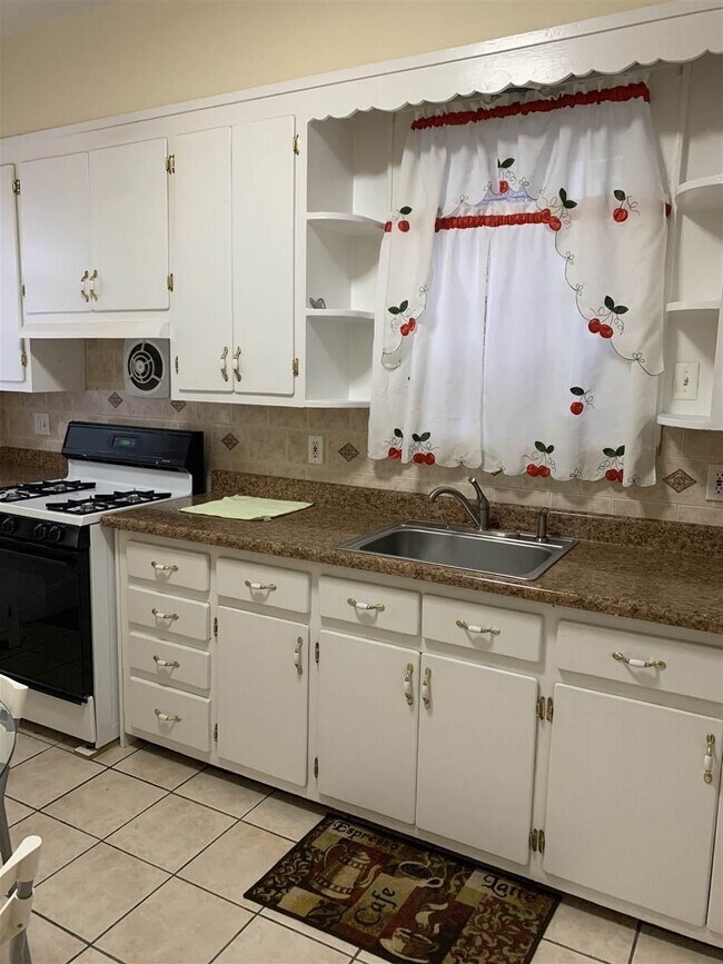 Photo - 1306 Central Ave