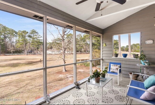 Photo - 728 Azalea Dr Unit 424