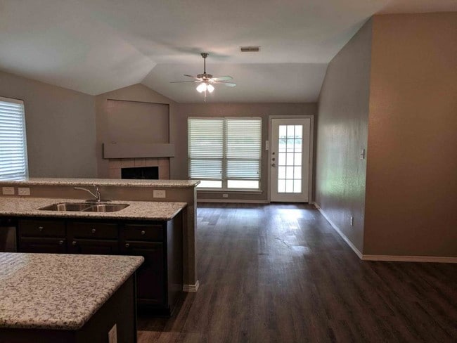 Photo - 2225 Trey Rogillios Way