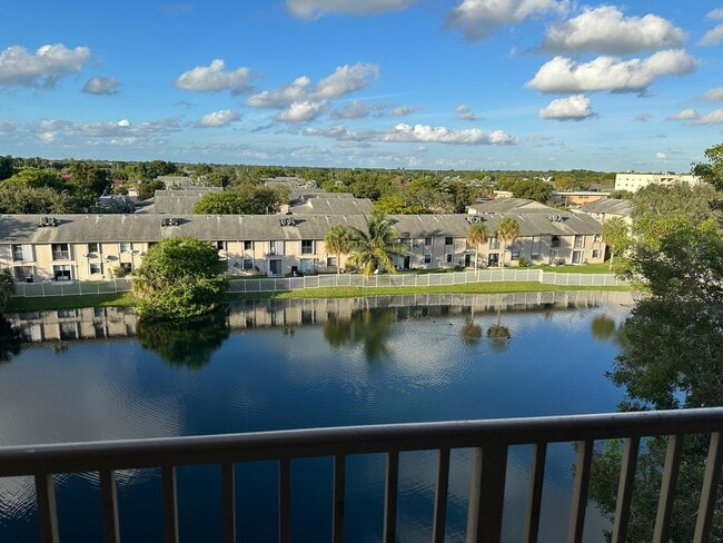 Photo - 15231 SW 80th St Unit 606