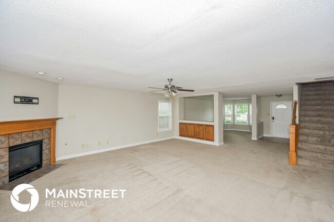 Photo - 8208 Firefly Way