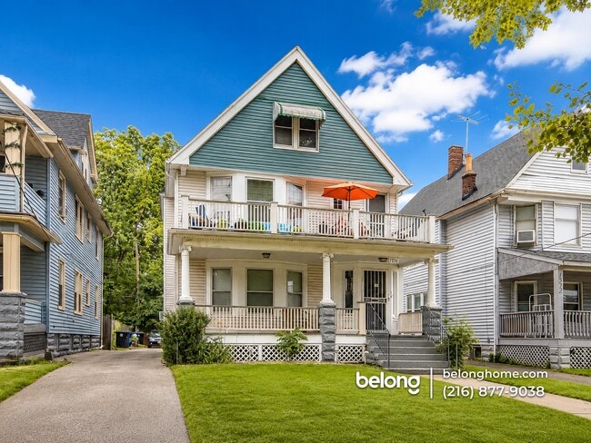 Building Photo - 1516 E 118th St