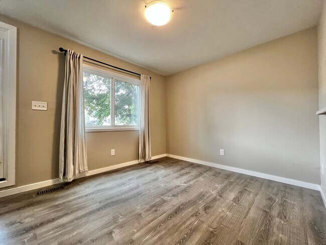 Photo - Charming 2 Bed 1.5 Bath Townhome in West Fort Collins!