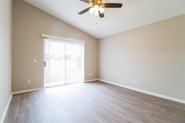 Photo - 2826 Delcrest Ct