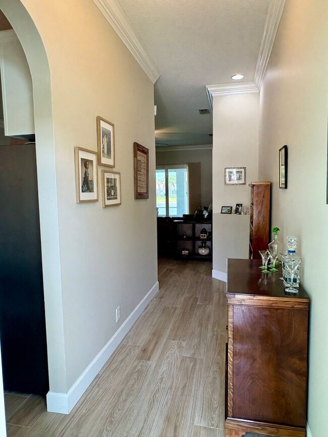 Photo - 3/2/2 with huge screened in Patio in The Pines/Jensen Beach