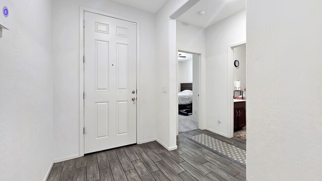 Photo - Beautiful and Spacious Cortana at Desert Oasis Home!! Community Pool!
