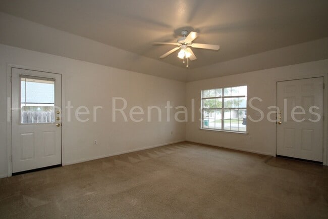 Photo - Heights Three-Bedroom Duplex! Unit B