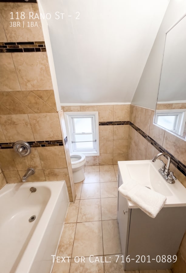 Photo - 118 Rano St Unit 2