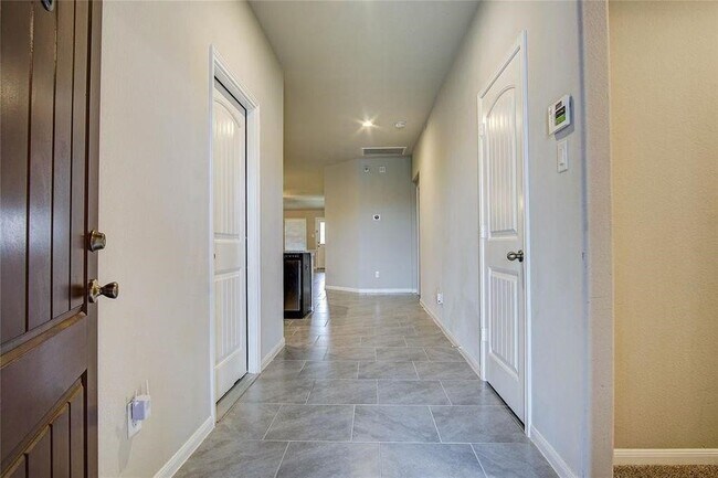 Photo - 29330 Jarvis Bay Pass