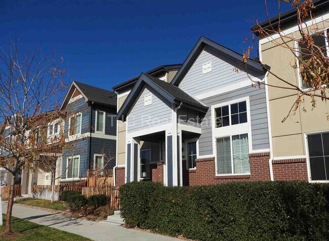 Photo - Central Park Town Home for Rent!