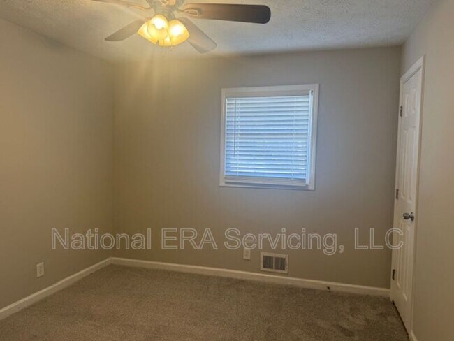 Photo - 103 Forest Wood Dr