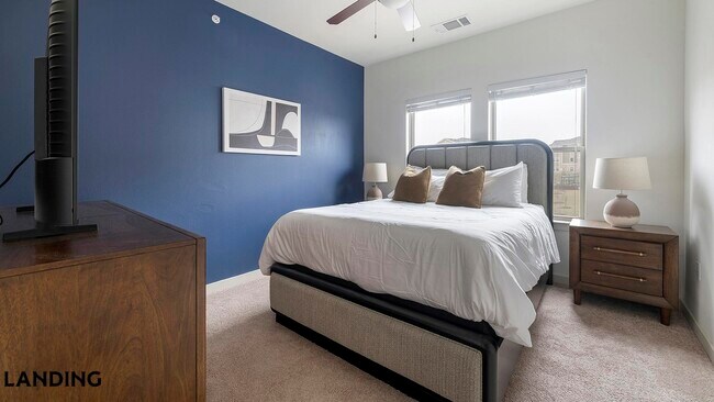 2825 Main St Unit 927