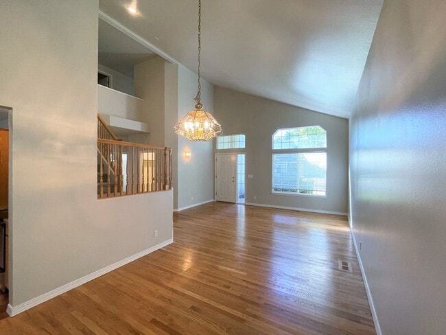 Photo - Beautiful 5bd 3ba home on corner lot, Edgeview Estates Sub in Boise