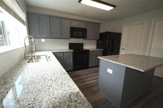 Photo - 308 Acklington Dr