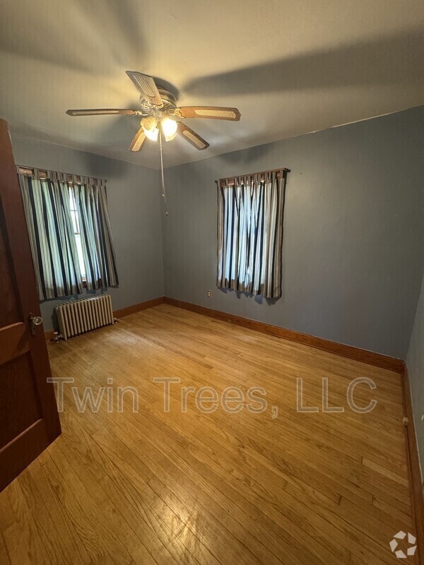 Building Photo - 5949 Gospel St Rental