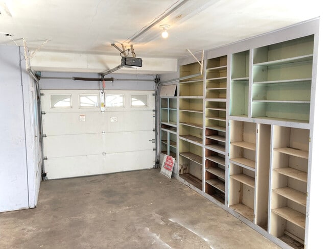 Photo - 612 W Matthews St