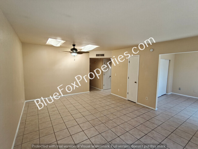 Photo - 3758 E 3rd St