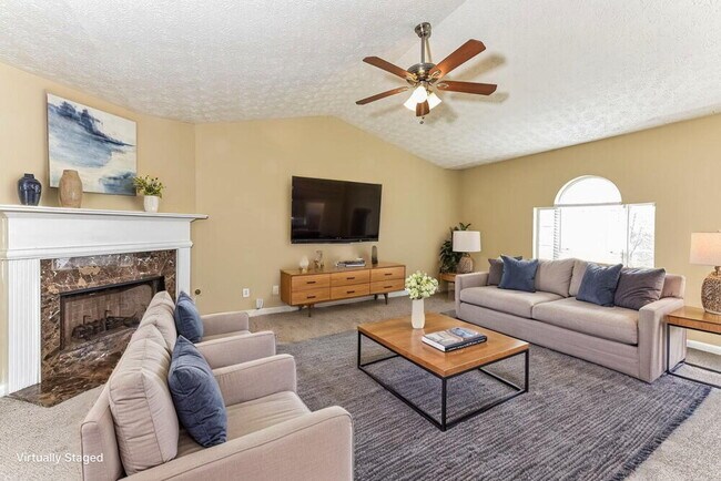 Photo - 735 Bridgewood Ct