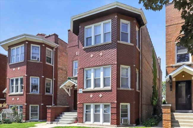 Photo - 1822 Gunderson Ave