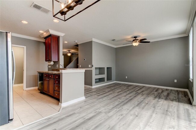 10003 Bradwell Pl