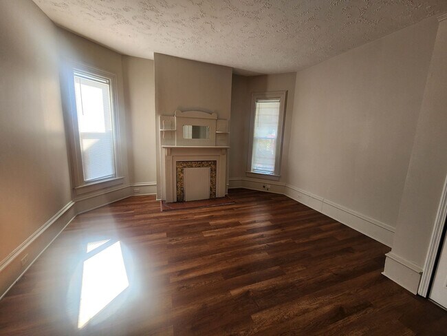 1842 Bolling Ave Unit 1