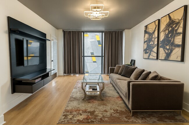 Building Photo - 1280 W Peachtree St NW Unit 903 Rental