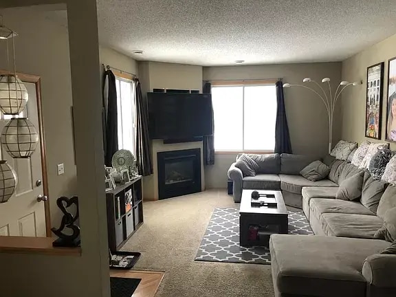 Photo - 1866 Pintail Ave