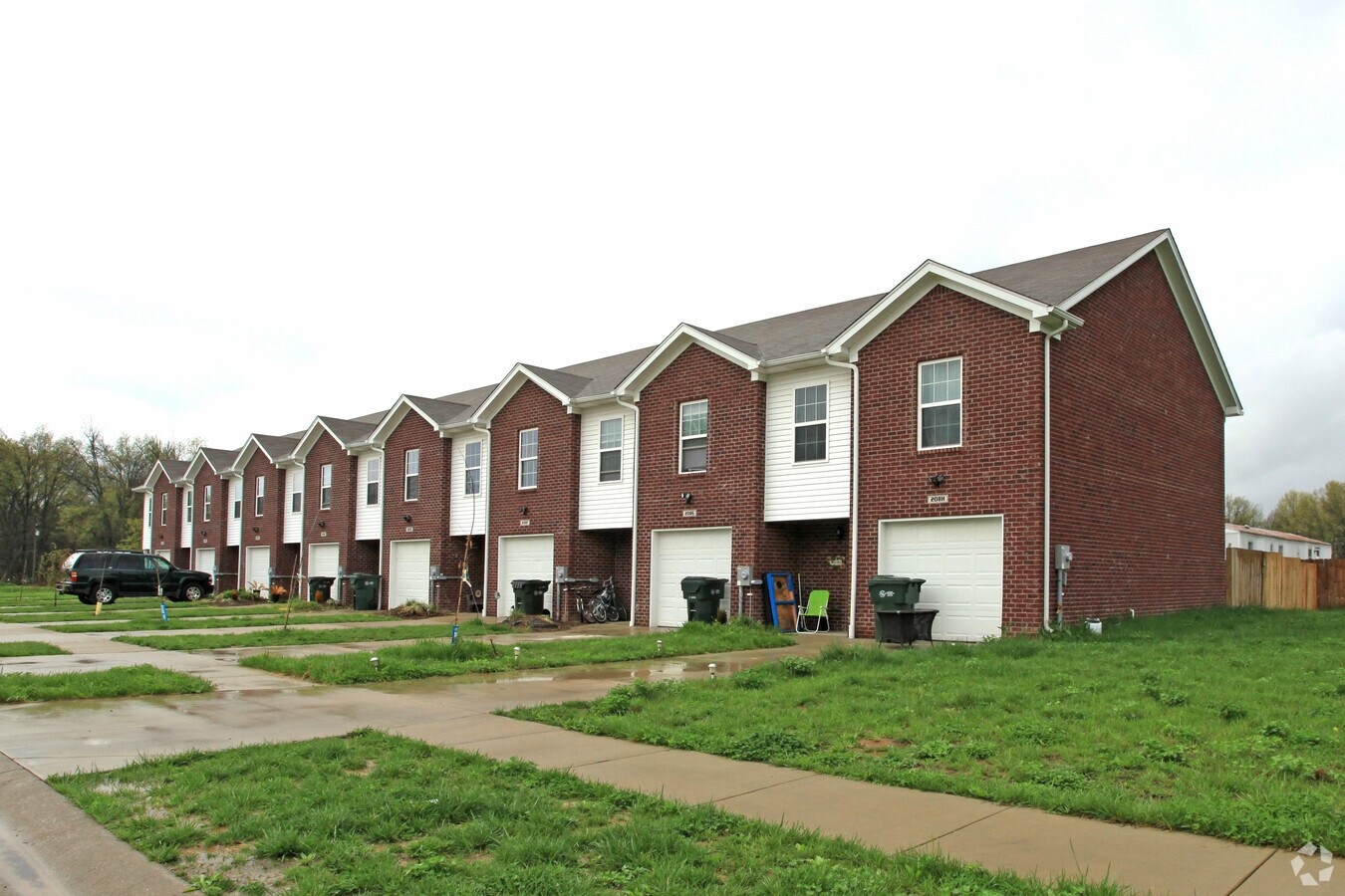 Highland Meadows - Highland Meadows Townhomes