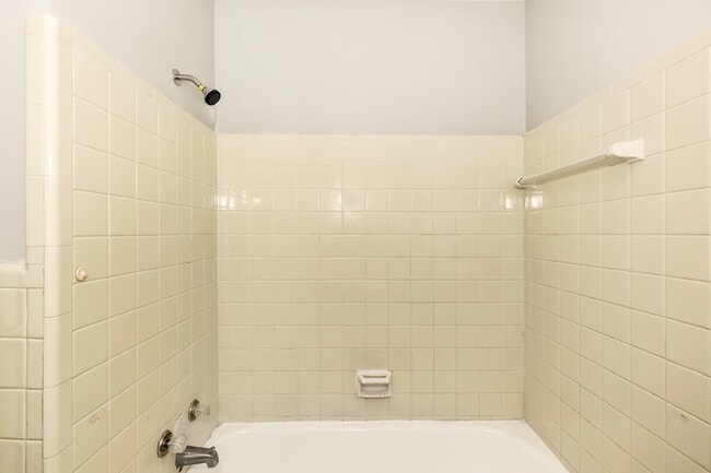 Photo - 4318 Balwin Dr SW