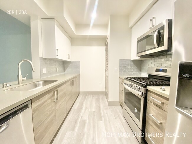 Photo - 4849 Oakwood Ave Unidad 401