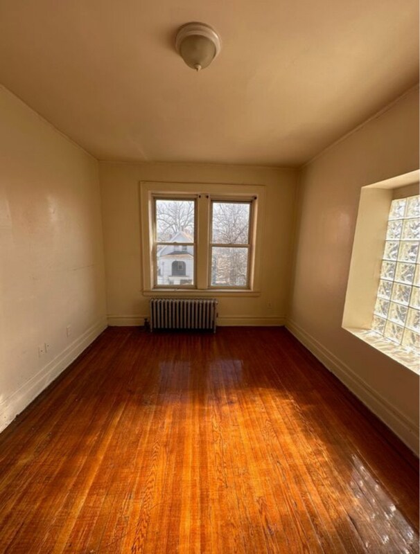 Building Photo - 169 S Clinton St