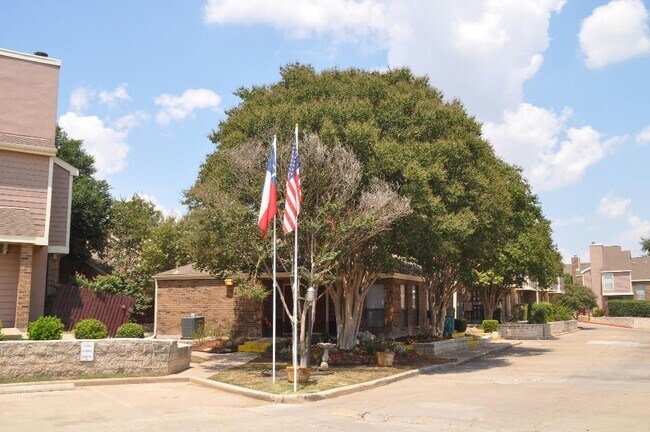 Photo - 2018 W Rundberg Ln