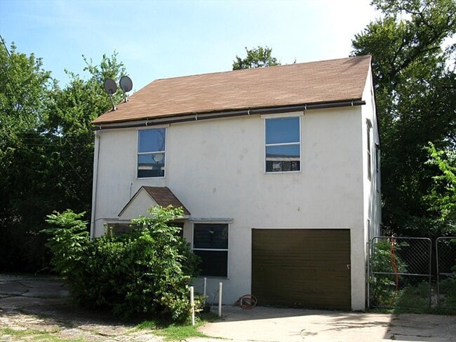 Building Photo - 5344 Leeland St Rental