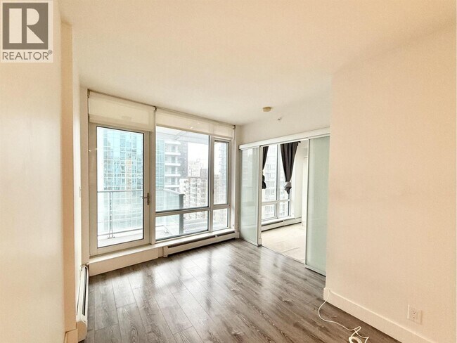 Photo - 1283 Howe St Unité 1509