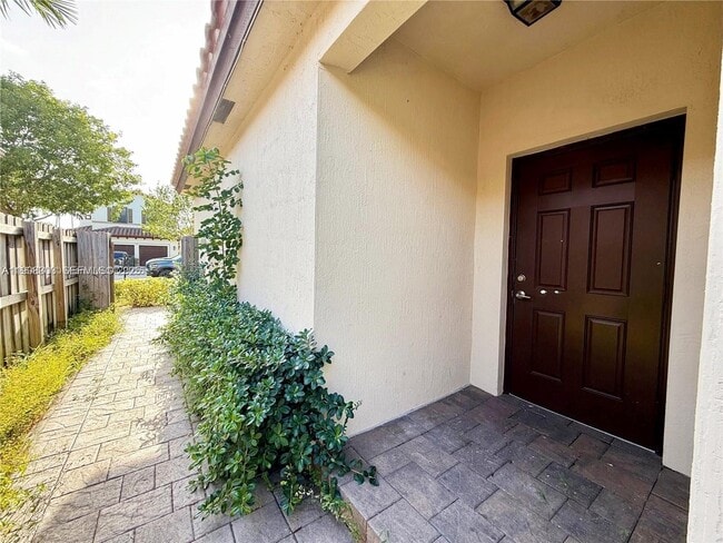 Photo - 3472 SE 3rd St Unit 2