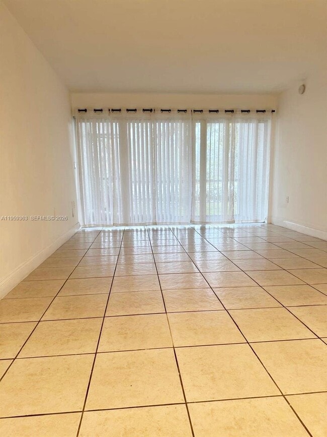 Photo - 4205 N University Dr Unit 111