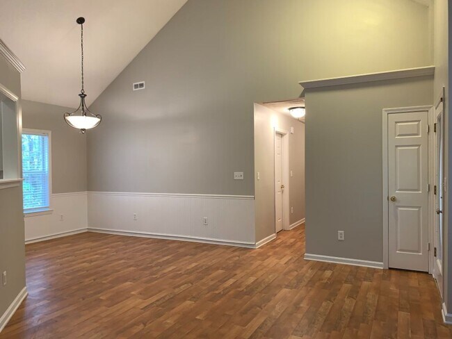 Photo - Wow! Northgate district! 3 bed, 2 bath, ra...