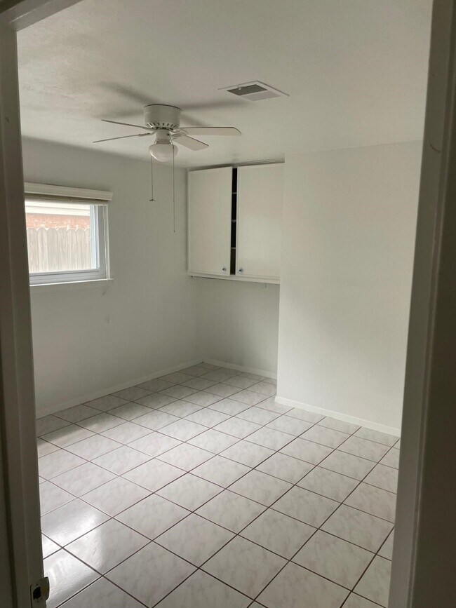 Photo - 22814 Elsinore Dr