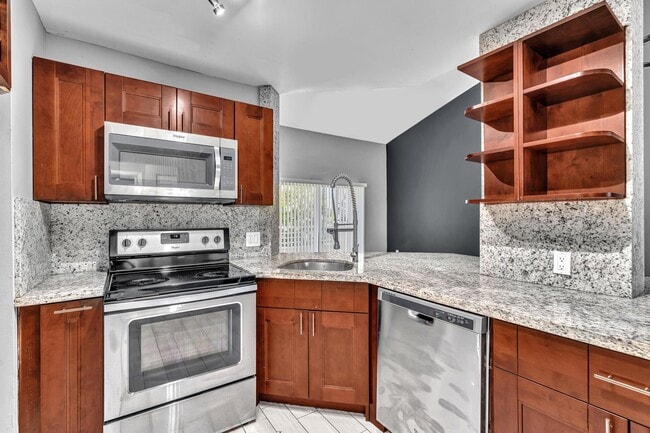 Photo - 3417 NW 44th St Unit 101