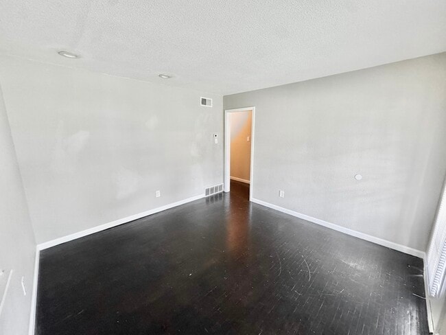 Photo - 1766 Eldridge Ave