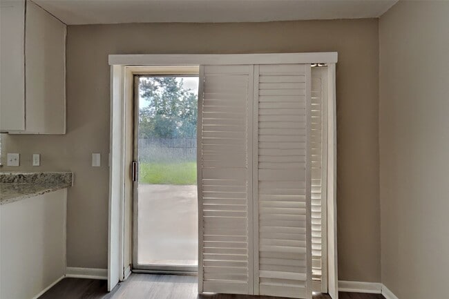 Photo - 5306 Hazel Grove Dr
