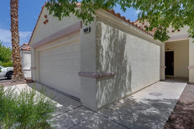Photo - Single-Story Silverado Ranch Home with Spacious Open Layout