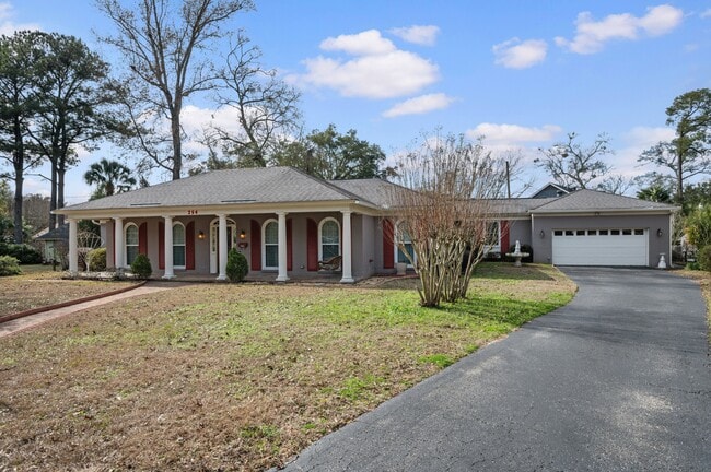 Photo - 254 Berkley Ct